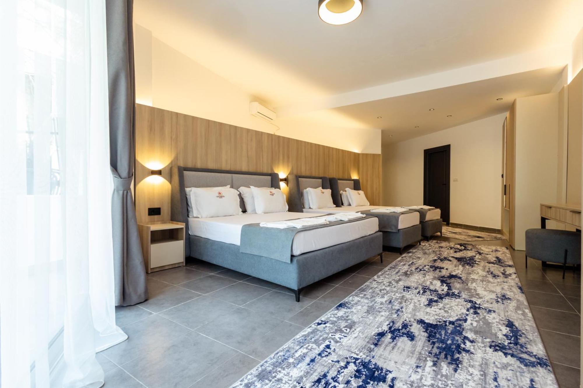 Continental Hotel Ulcinj Kültér fotó