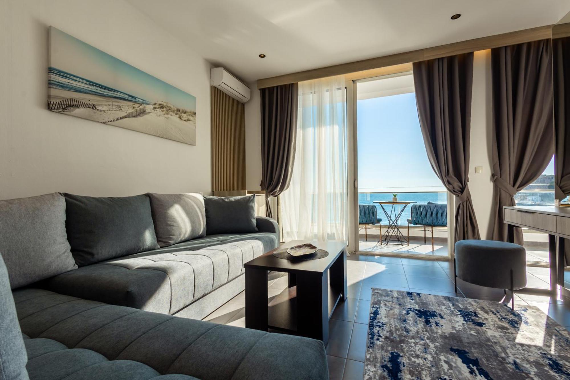 Continental Hotel Ulcinj Kültér fotó