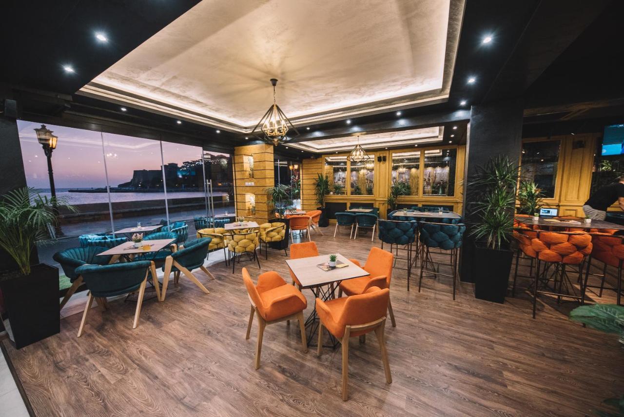 Continental Hotel Ulcinj Kültér fotó